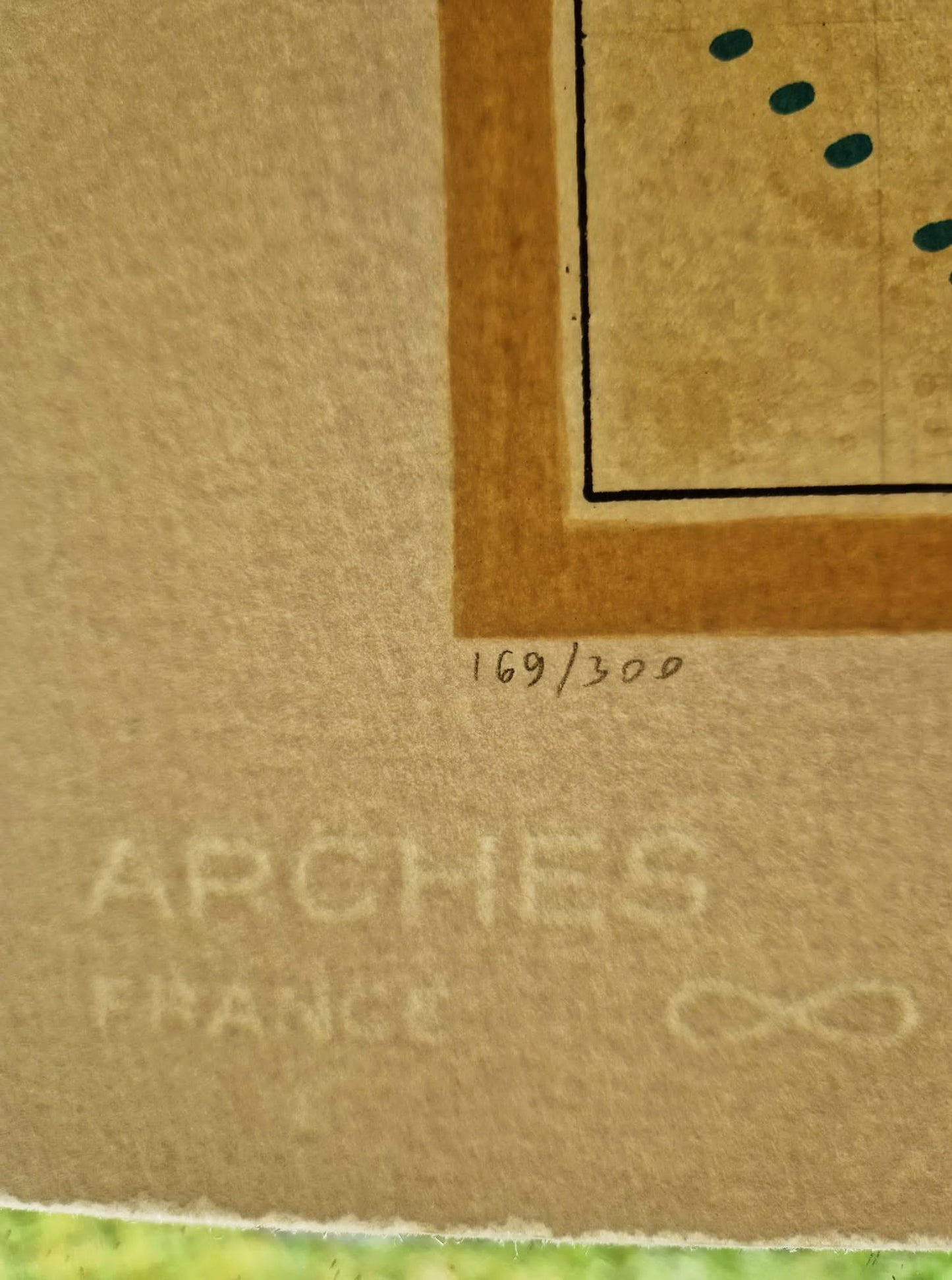 MICHAEL EISEMANN - Žena v sivej (bez rámu) litografia