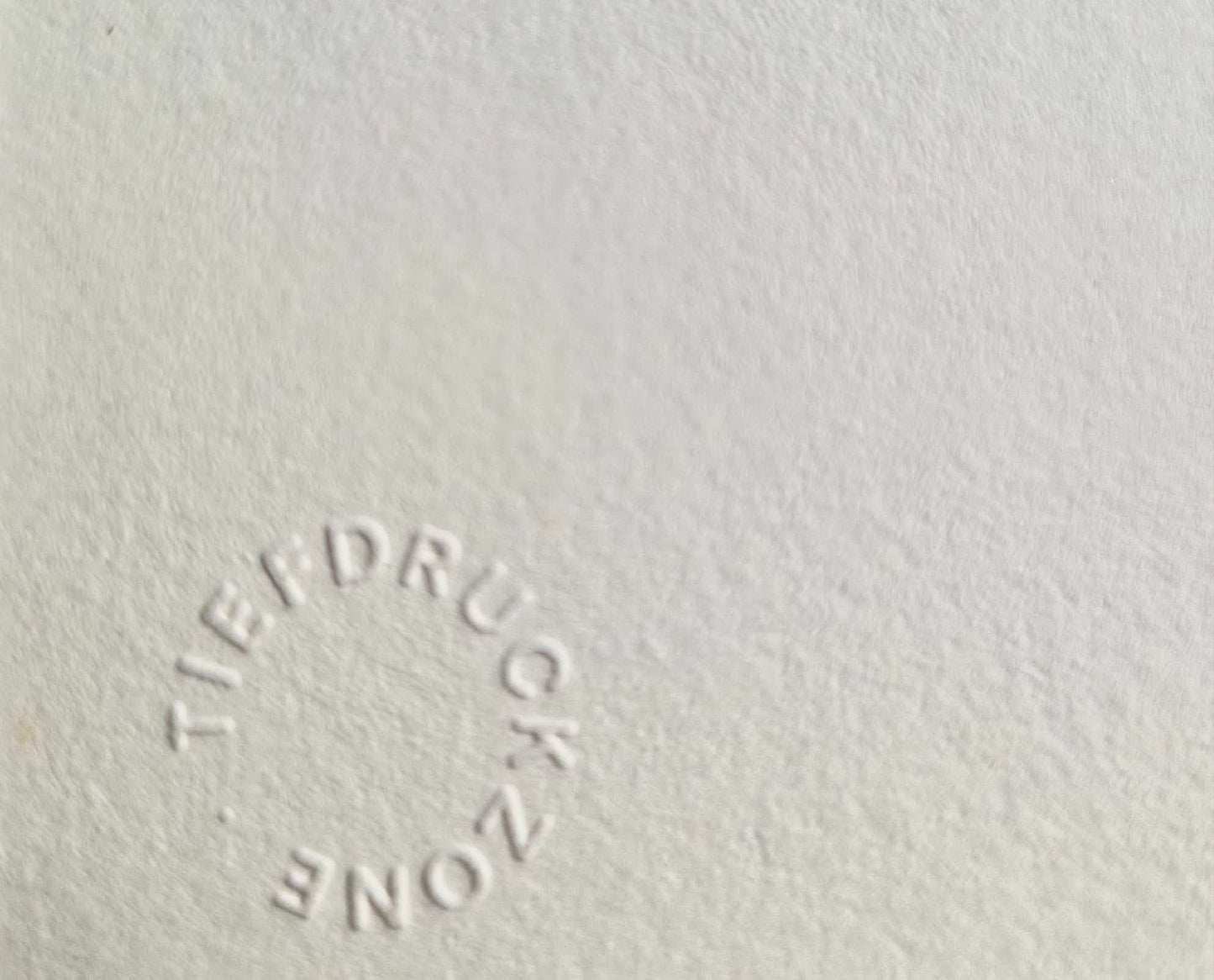 NORBERT TADEUSZ – Červená látka (certifikát) (nerámované), lept