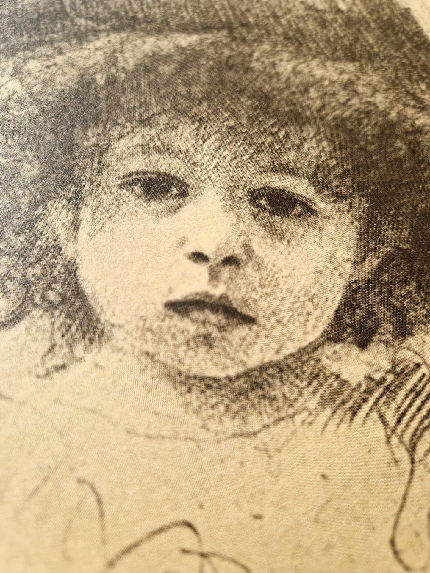 GUSTAV KLIMT – Hlava dievčatka (bez rámu), litografická tlač